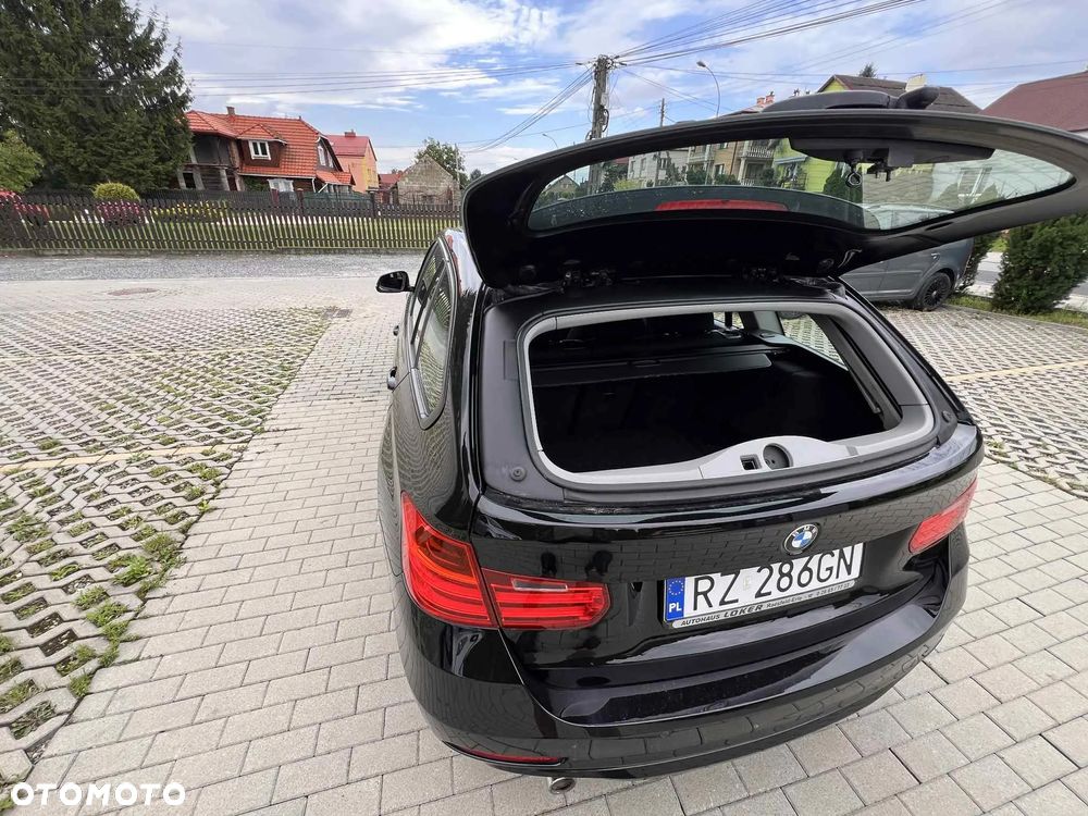 BMW Seria 3 318d Luxury Line - 16