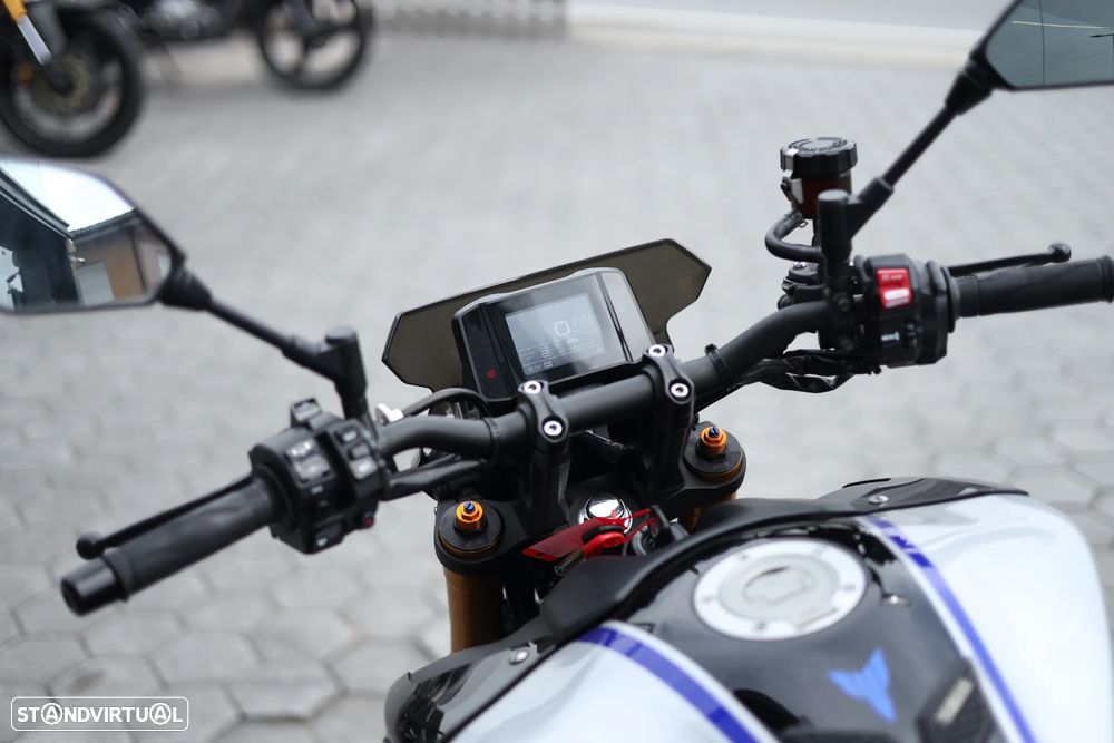 Yamaha MT-09 SP 2024 Crash Bars - 7