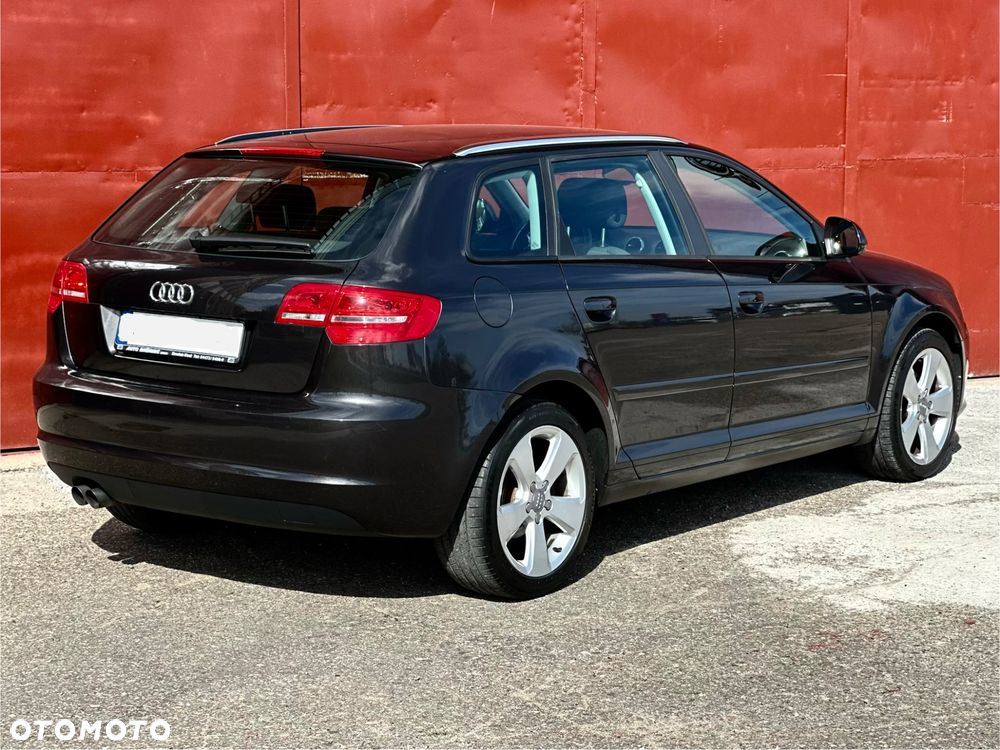 Audi A3 Sportback 2.0 TDI Ambiente - 29