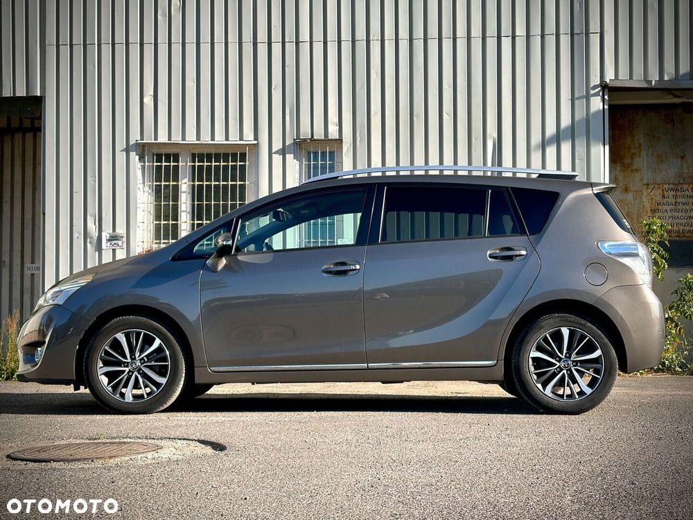 Toyota Verso 1.8 Prestige - 8