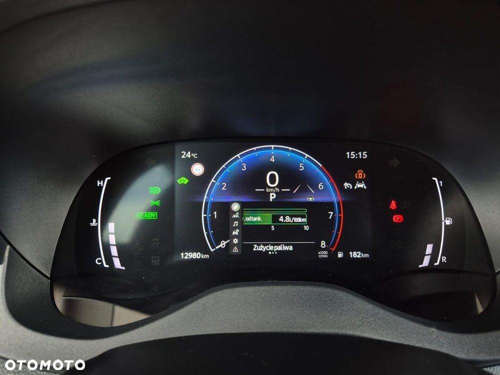 Toyota Yaris Hybrid 1.5 Style - 17
