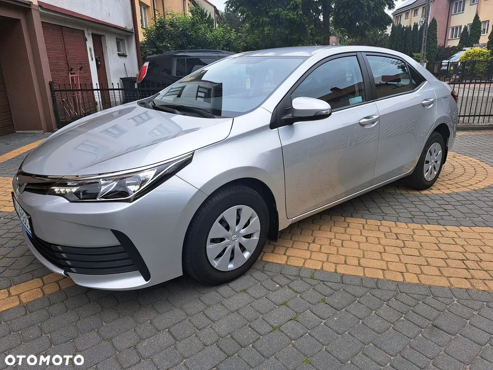 Toyota Corolla 1.6 Active - 5