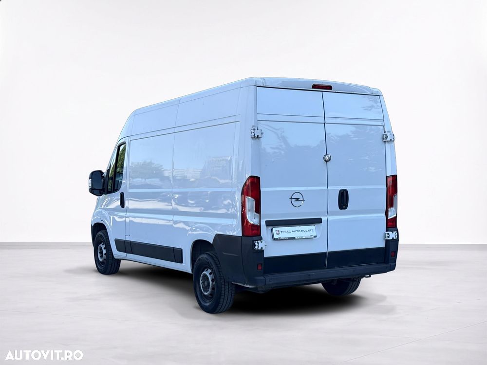 Opel Movano L2H2 - 4