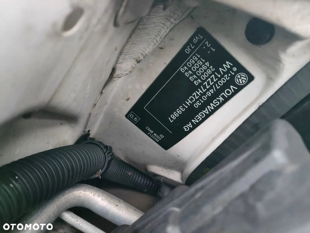 Volkswagen T5 BLASZAK - 26