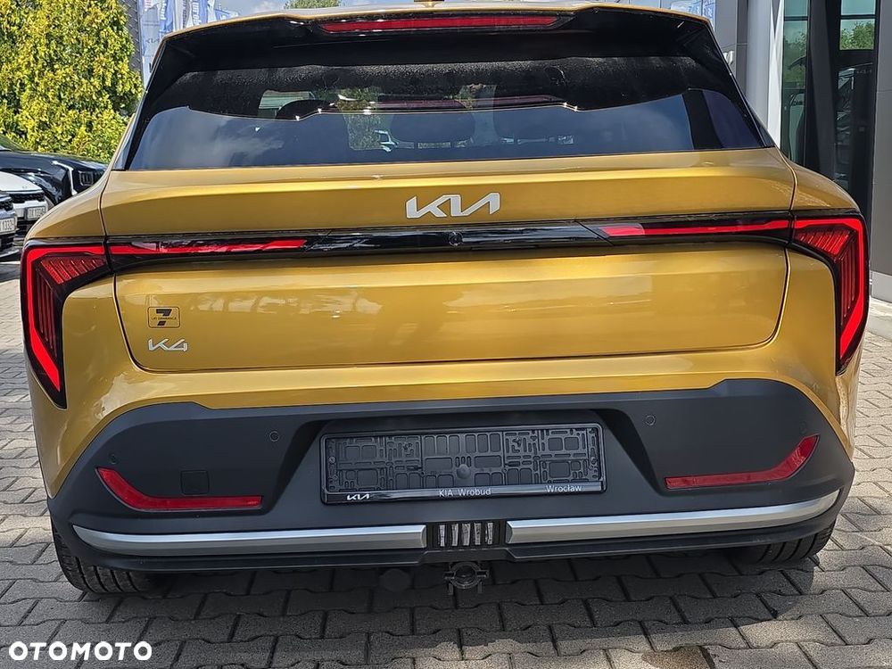 Kia K4 - 6
