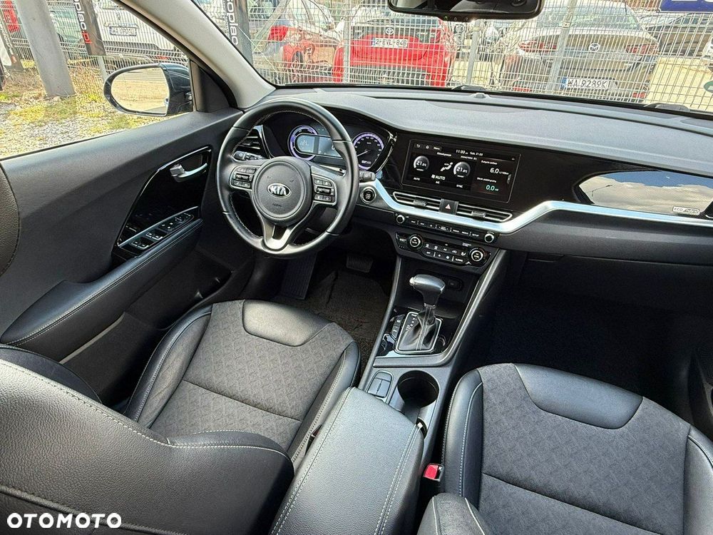 Kia Niro 1.6 GDI Hybrid M - 36