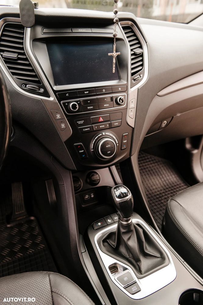 Hyundai Santa Fe - 8