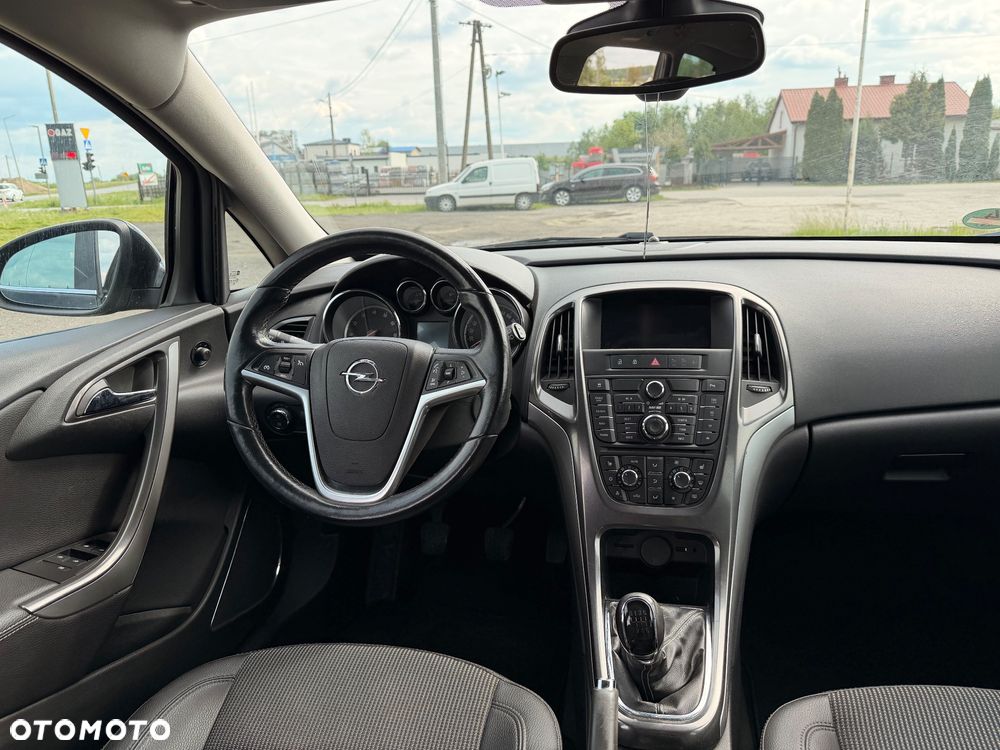 Opel Astra 1.4 Turbo Innovation - 20