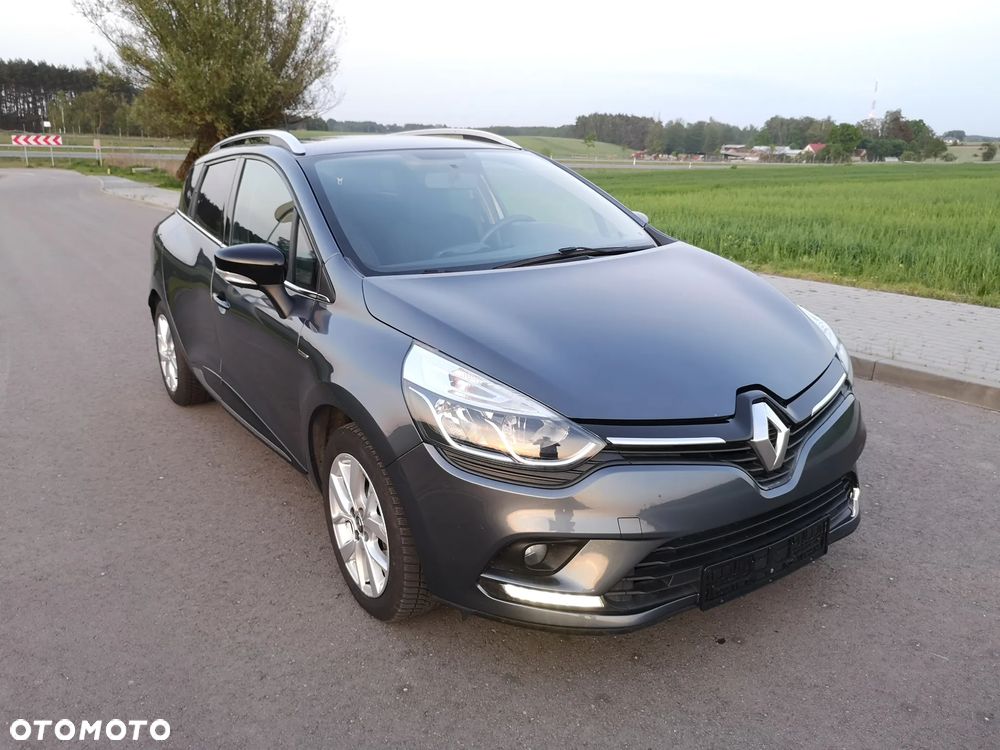 Renault Clio TCe 90 Luxe - 31