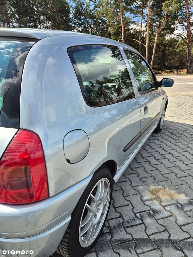 Renault Clio 2.0 16V Sport - 7