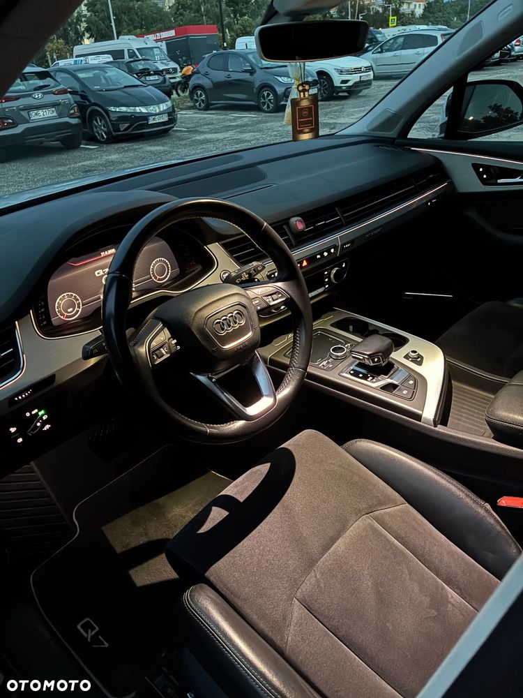 Audi Q7 - 27