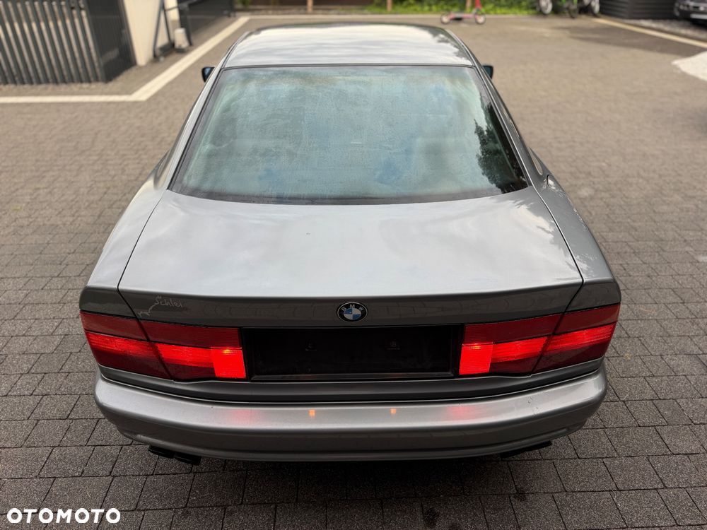 BMW Seria 8 - 11