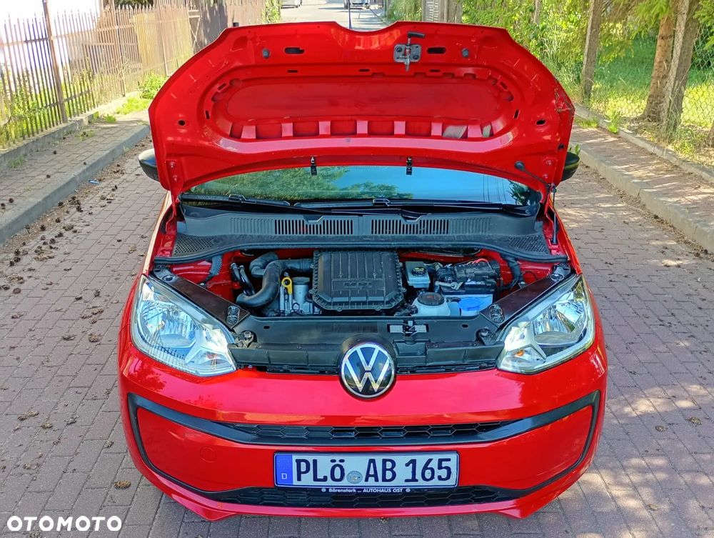 Volkswagen up! 1.0 Beats - 34