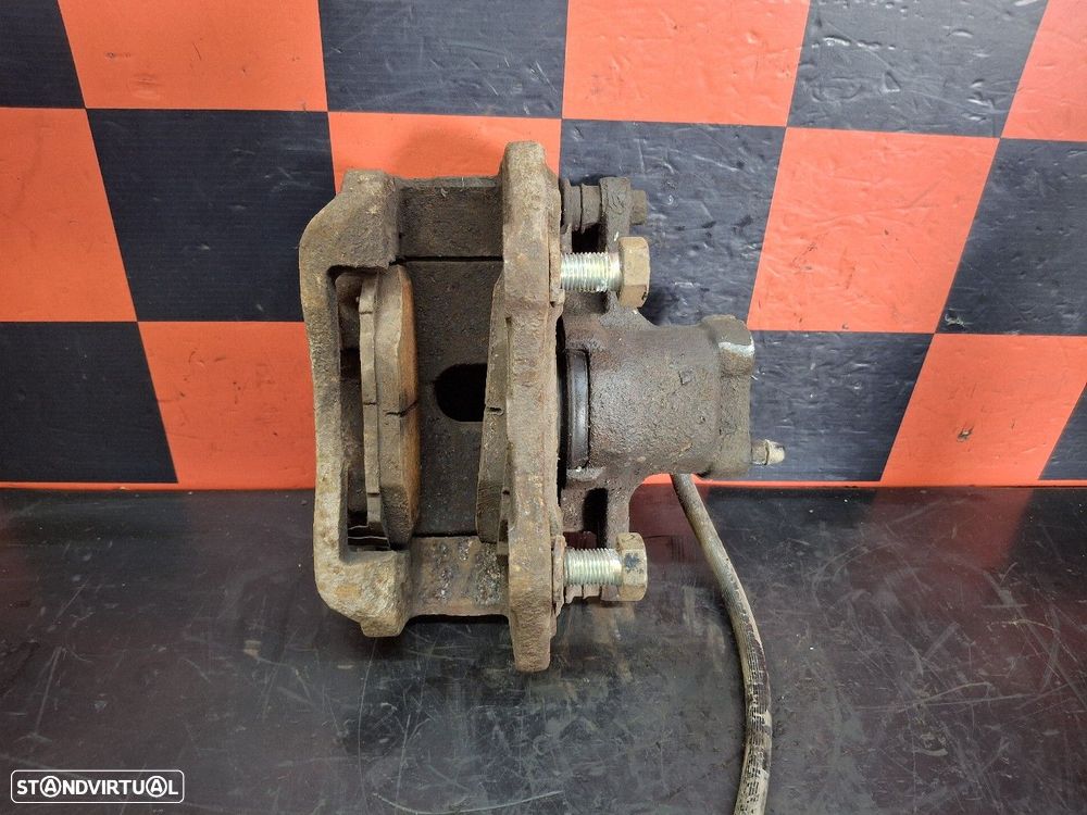 Pinça Travão Trás Direita Frente Mitsubishi Canter (Fb7, Fb8, Fe7, Fe8 - 3