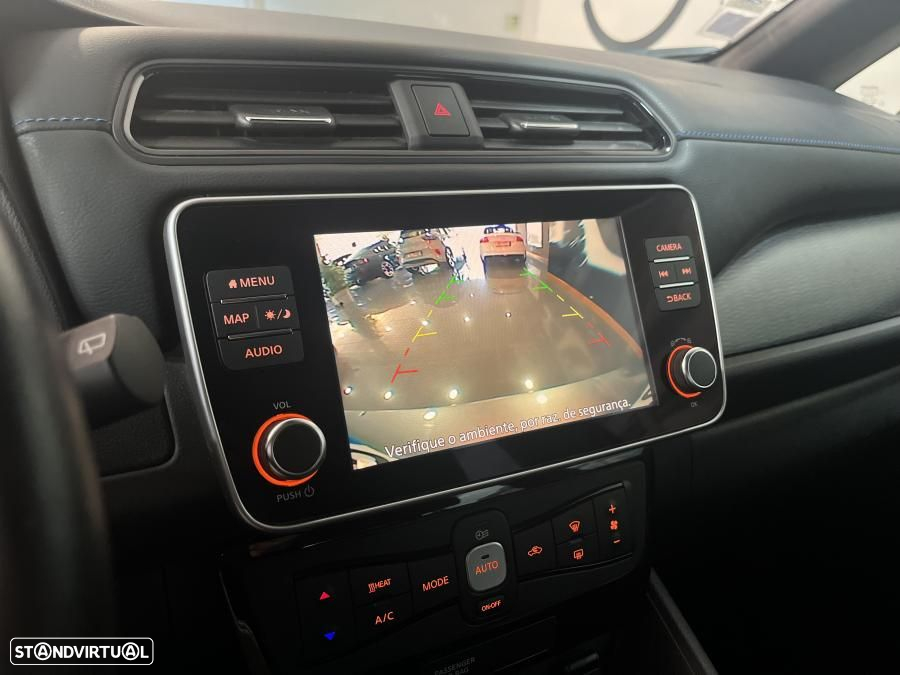 Nissan Leaf N-Connecta - 18