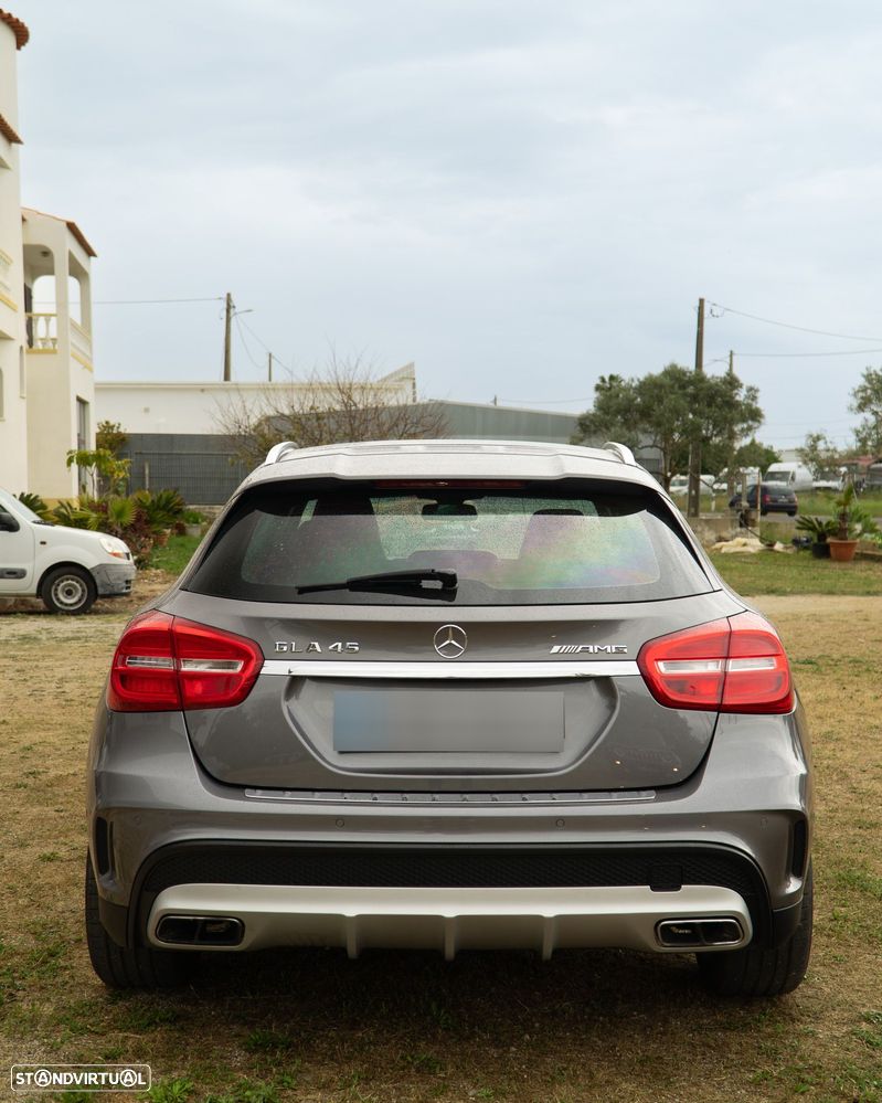 Mercedes-Benz GLA 45 AMG 4-Matic - 2