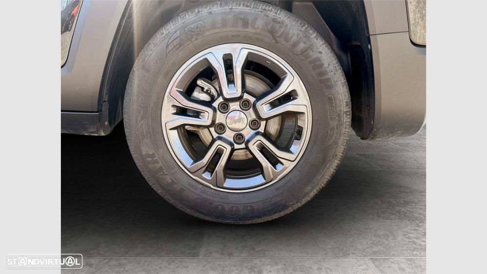 Jeep Renegade 1.0 T Limited - 11