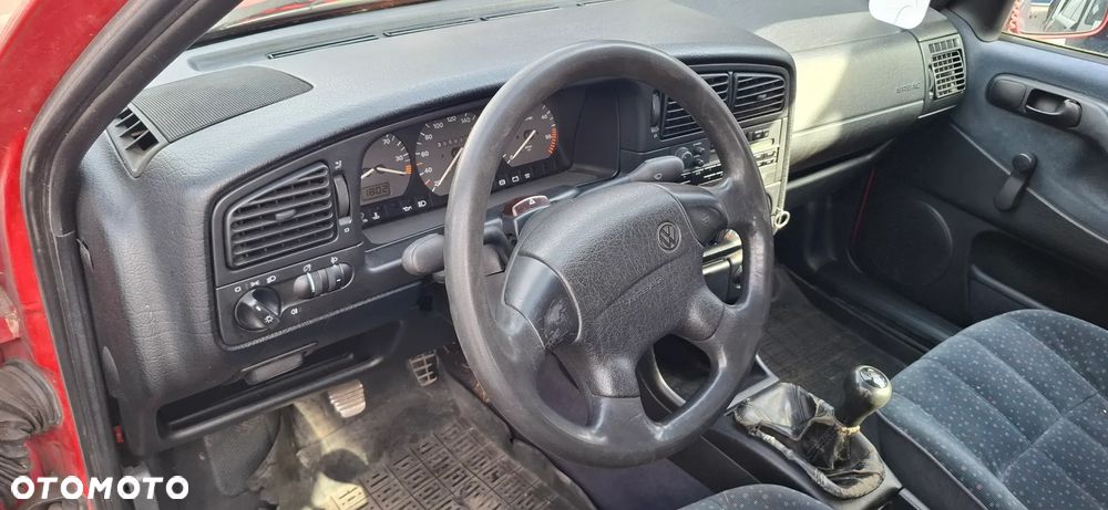 Volkswagen Passta B4 1,9 TDI na części - 11