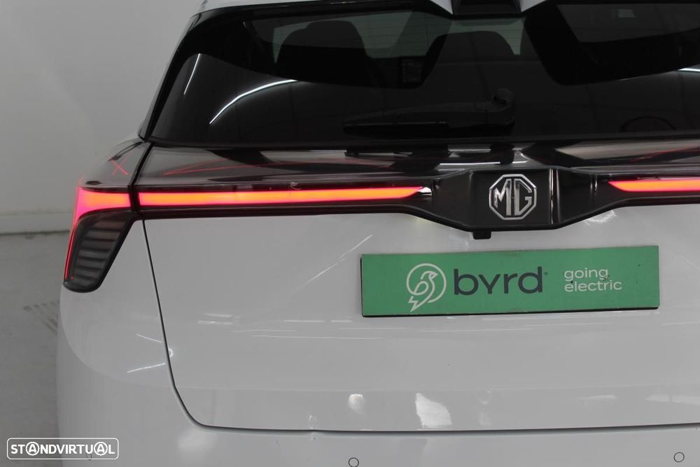 MG MG4 77 kWh Extended Range Luxury - 7