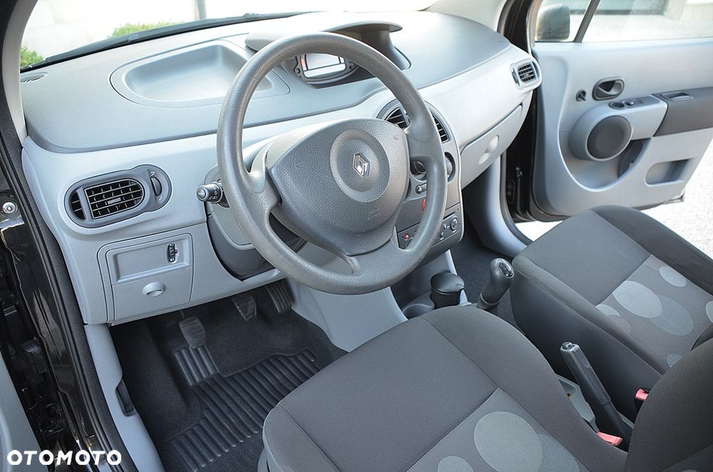 Renault Modus - 13