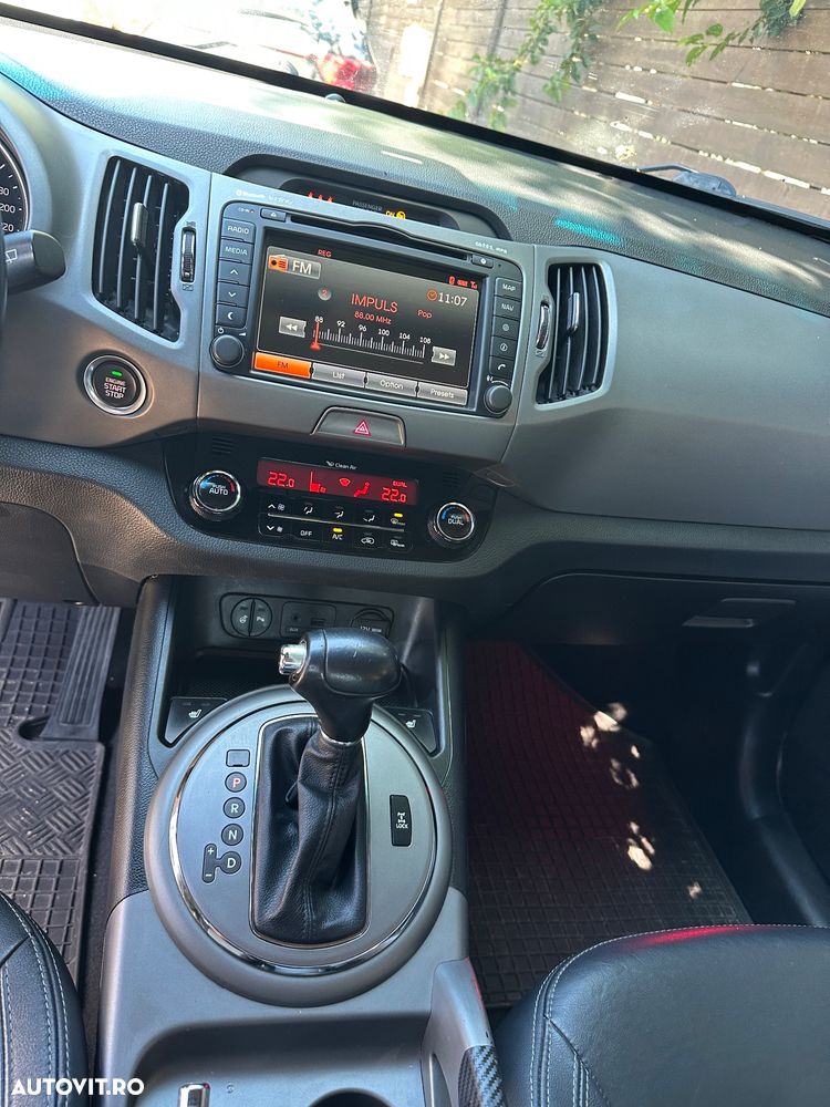 Kia Sportage - 10