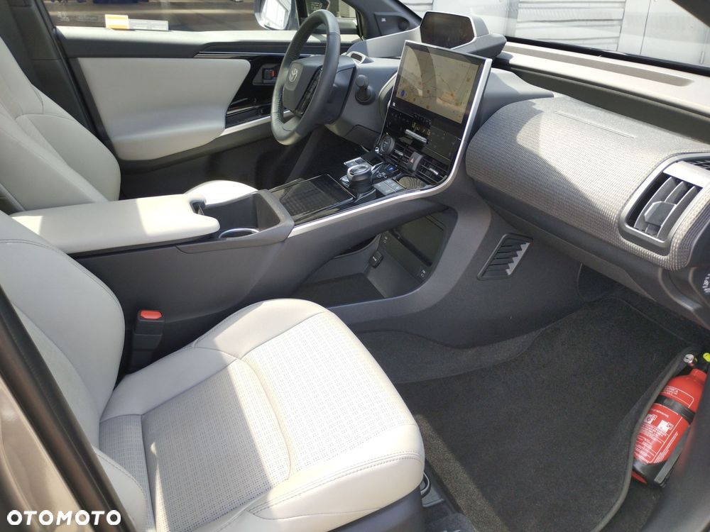 Toyota bZ4X 71.4kWh Executive - 11