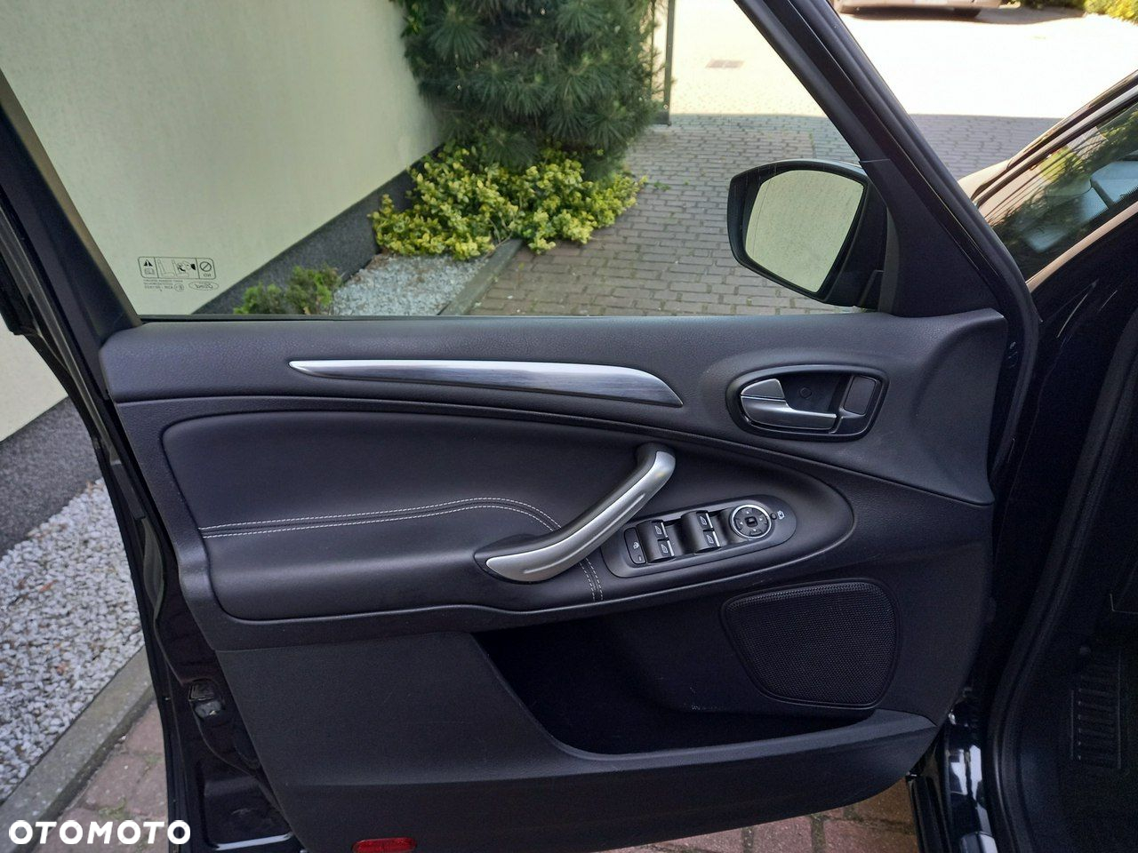 Ford S-Max 2.0 TDCi Titanium - 23