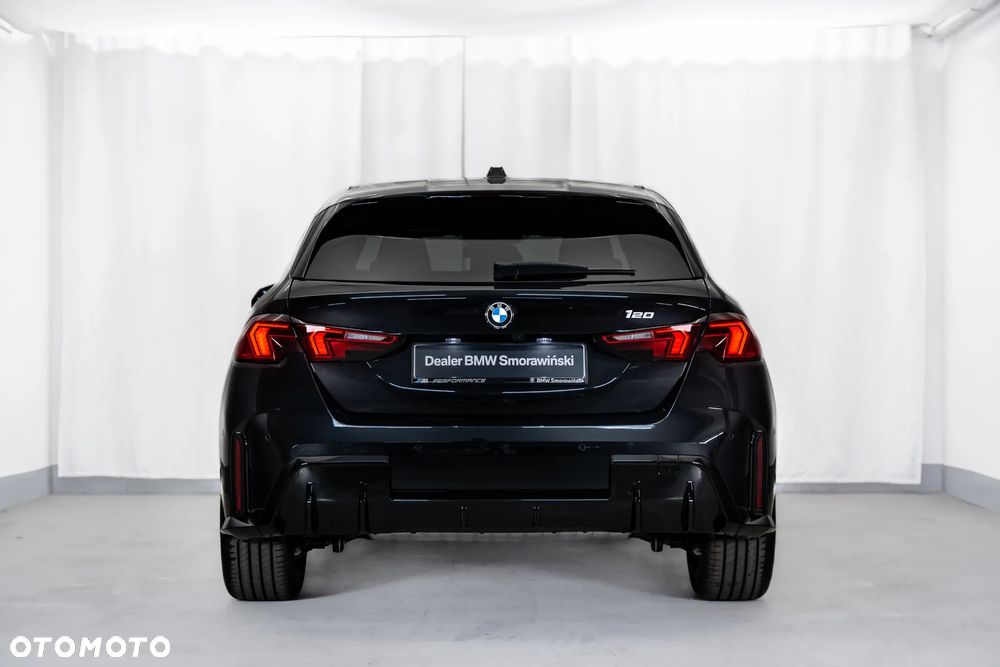 BMW Seria 1 120 mHEV - 6
