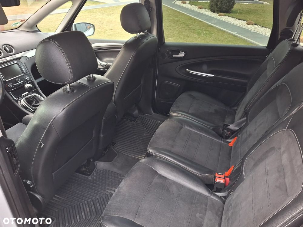 Ford S-Max 2.2 TDCi DPF Titanium - 5