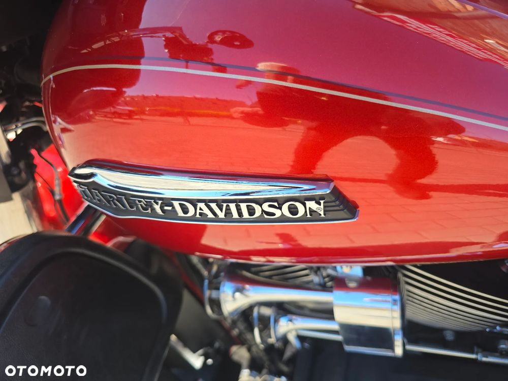 Harley-Davidson FLHTCU Ultra - 30