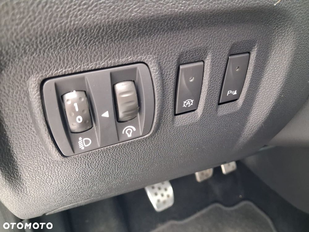 Renault Captur - 16
