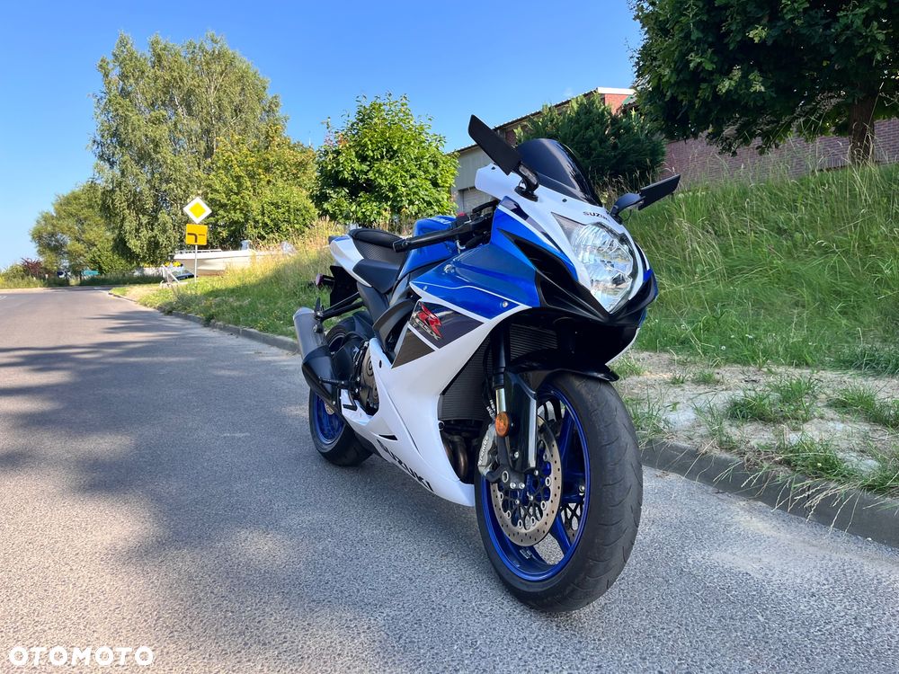 Suzuki GSX-R - 3