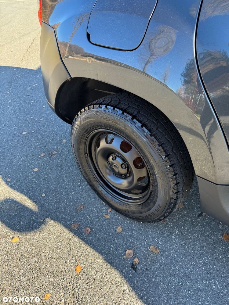 Dacia Duster 1.6 SCe Blackshadow 4x4 S&S - 32