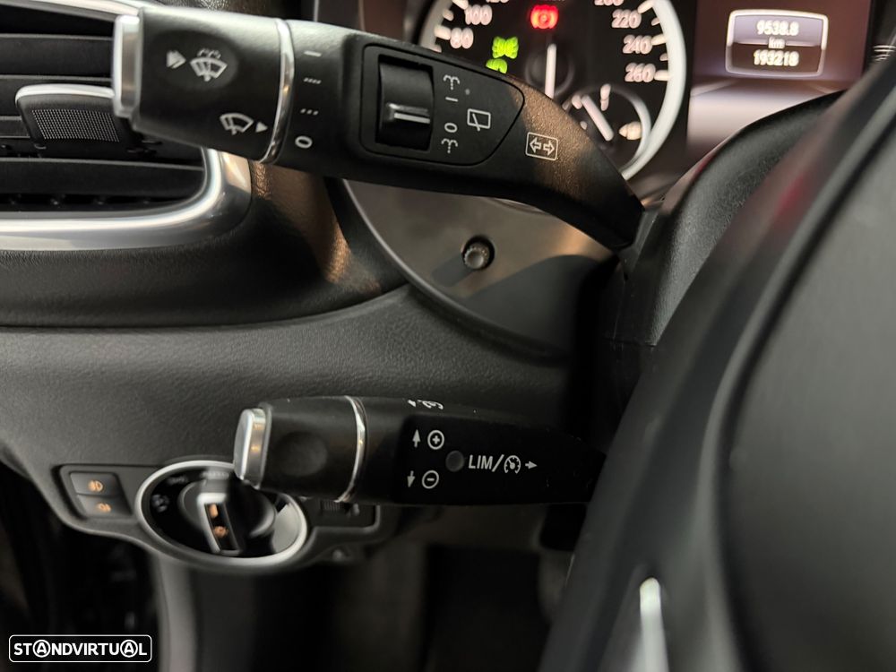 Infiniti Q30 1.5d DCT Business - 30