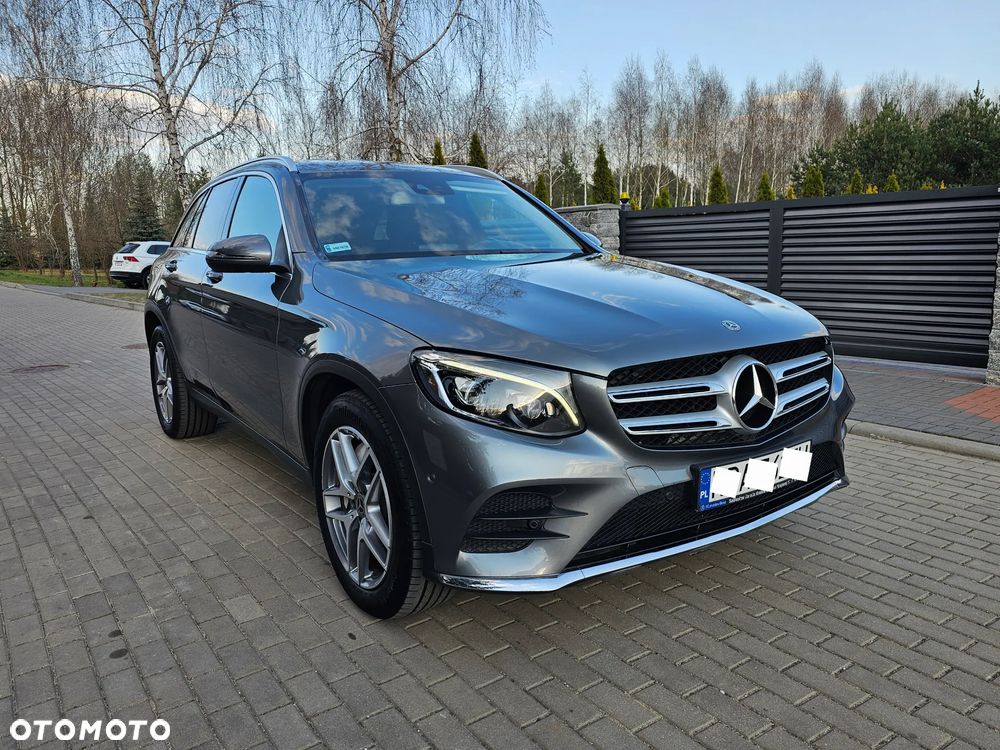 Mercedes-Benz GLC - 31