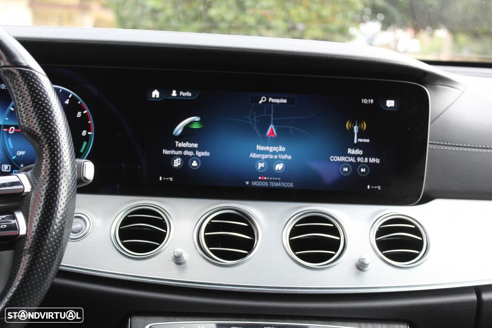 Mercedes-Benz E 300 de AMG Line - 25