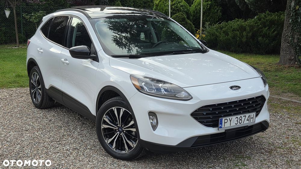 Ford Kuga 2021 photo 2