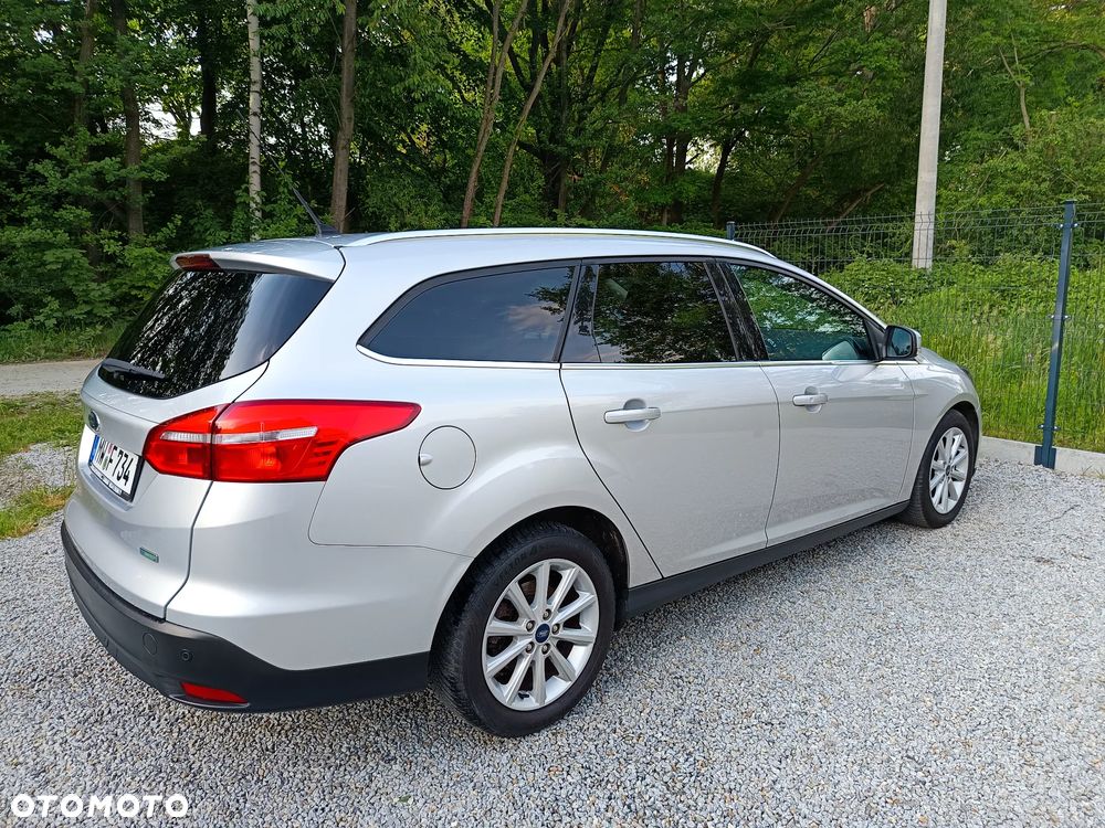 Ford Focus 1.0 EcoBoost STart-Stopp-System TITANIUM - 11