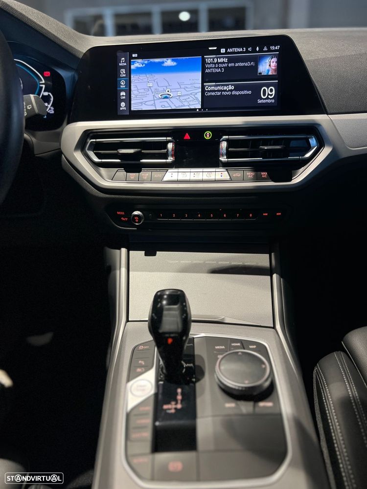 BMW 320 e Auto - 26