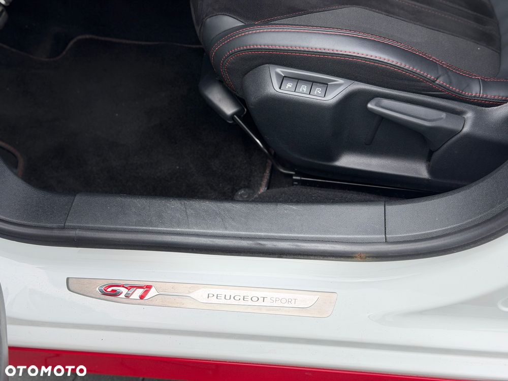 Peugeot 308 GTi by Sport - 31