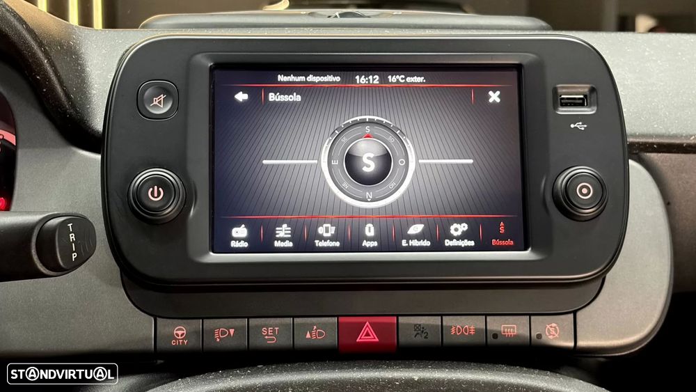 Fiat Panda 1.0 Hybrid City Cross - 33