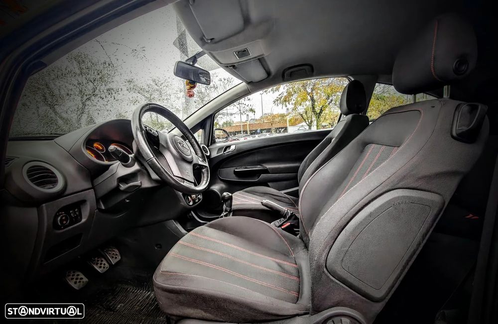 Opel Corsa 1.2 Black Edition 129g - 5