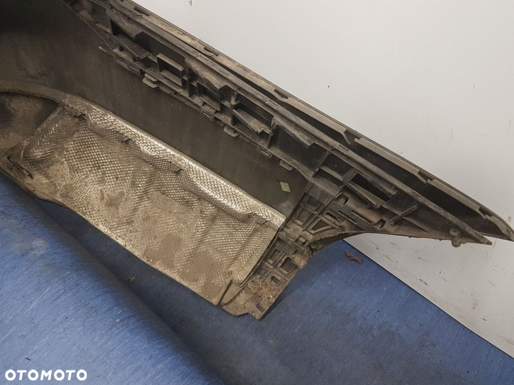 VOLKSWAGEN PASSAT B6 KOMBI ZDERZAK TYŁ LC8Z - 16