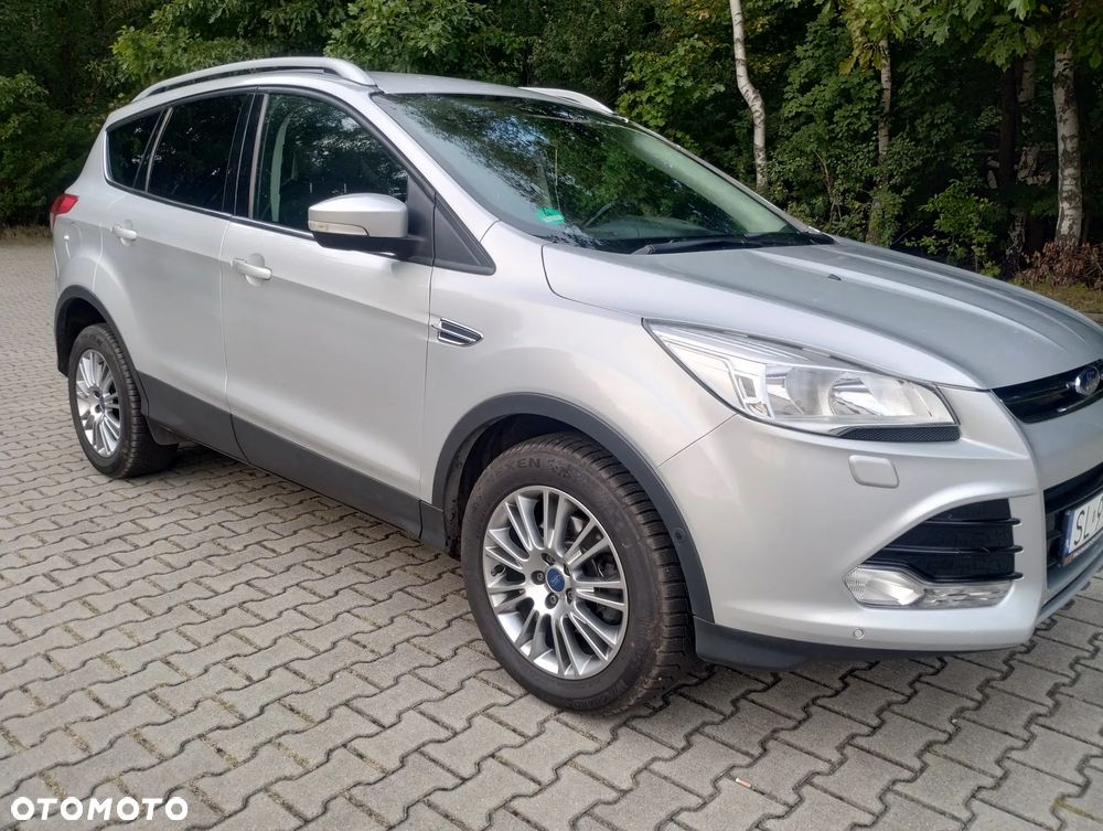 Ford Kuga - 1