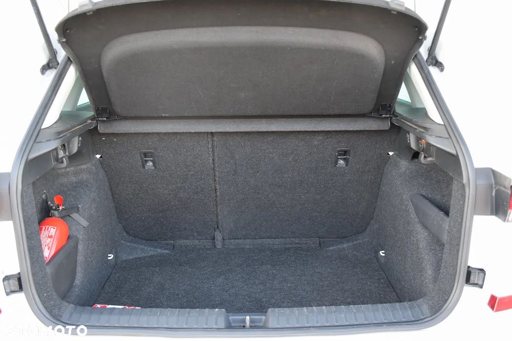Skoda Kamiq 1.0 TSI Style - 38