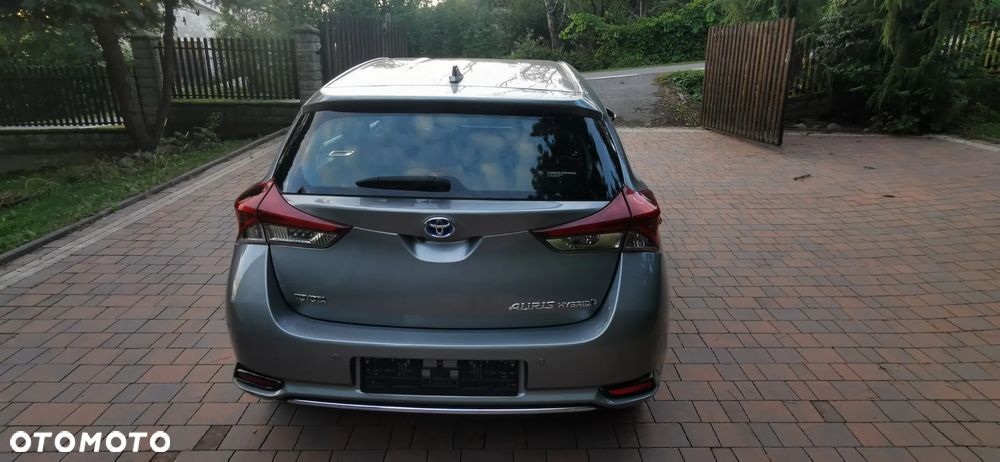 Toyota Auris - 10