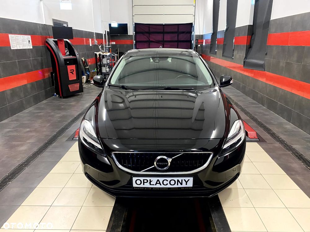 Volvo V40 D2 Drive-E R-Design Momentum - 4