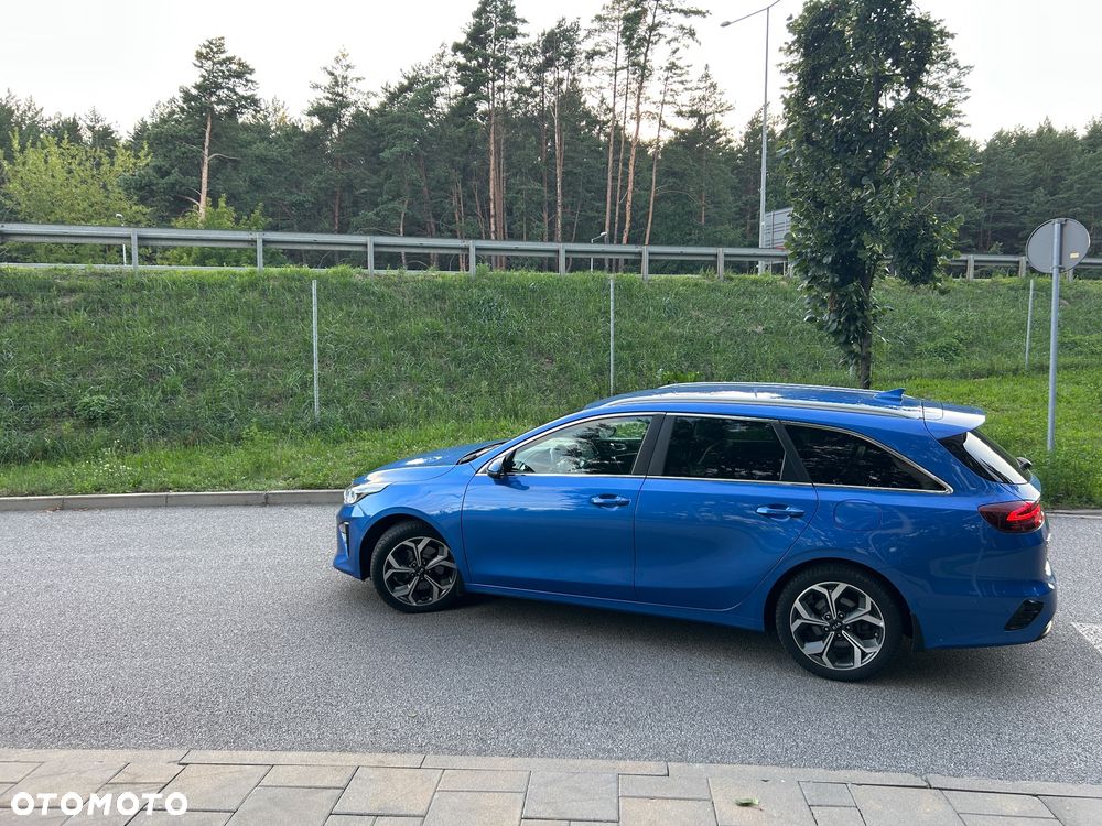 Kia Ceed 1.5 T-GDI Business Line Plus - 12