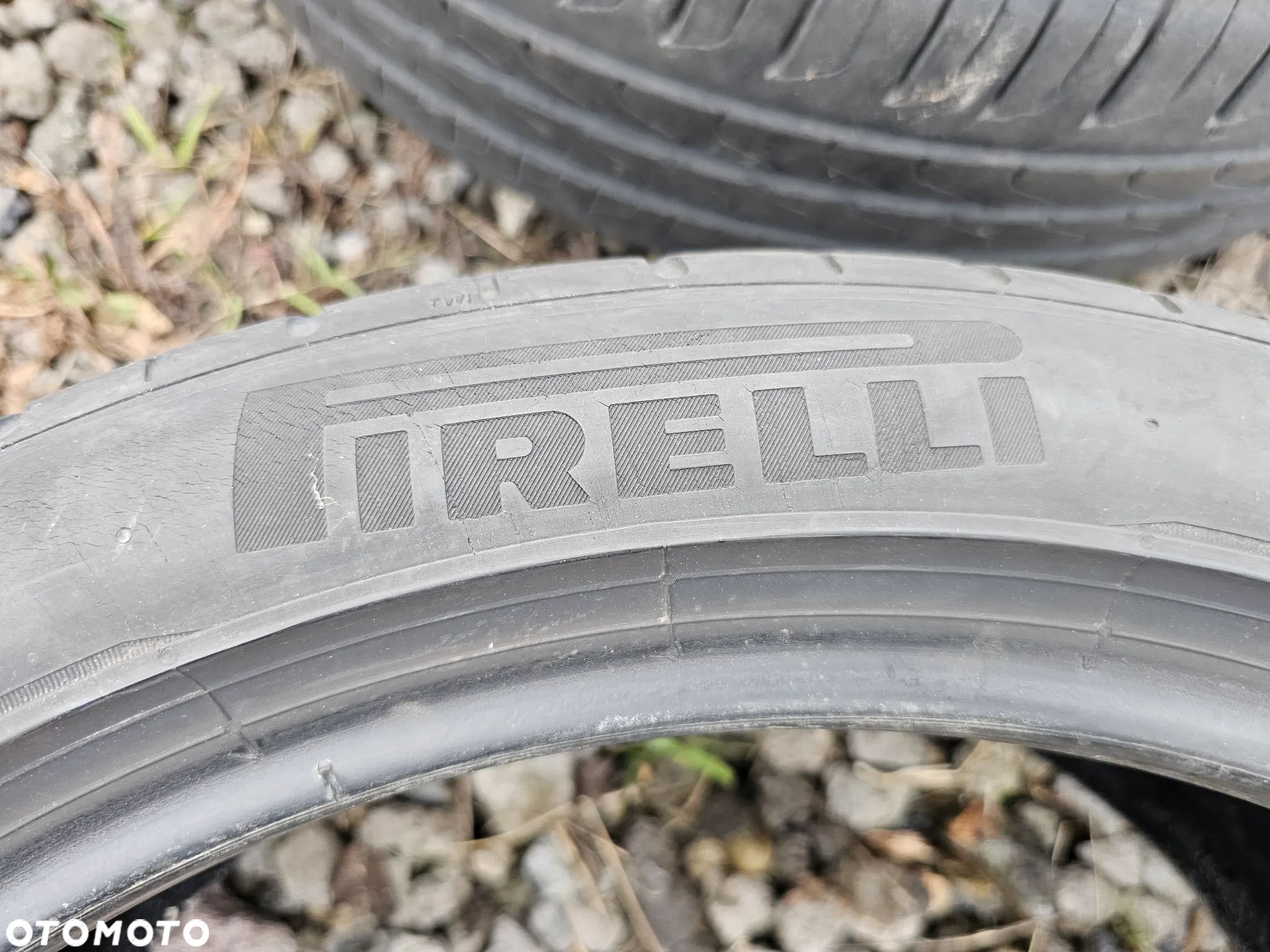 PIRELLI 245/40R19 98Y P ZERO PZ4 (J) (2szt.) (2x4,5) (DOT: 1x1316) L732 - 2