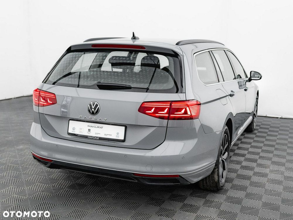 Volkswagen Passat - 6